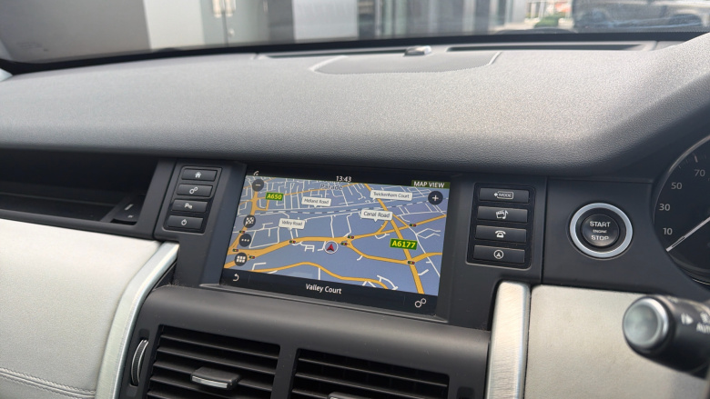 Land Rover Discovery Sport 2.0 TD4 180 SE Tech 5dr Auto Diesel Station Wagon